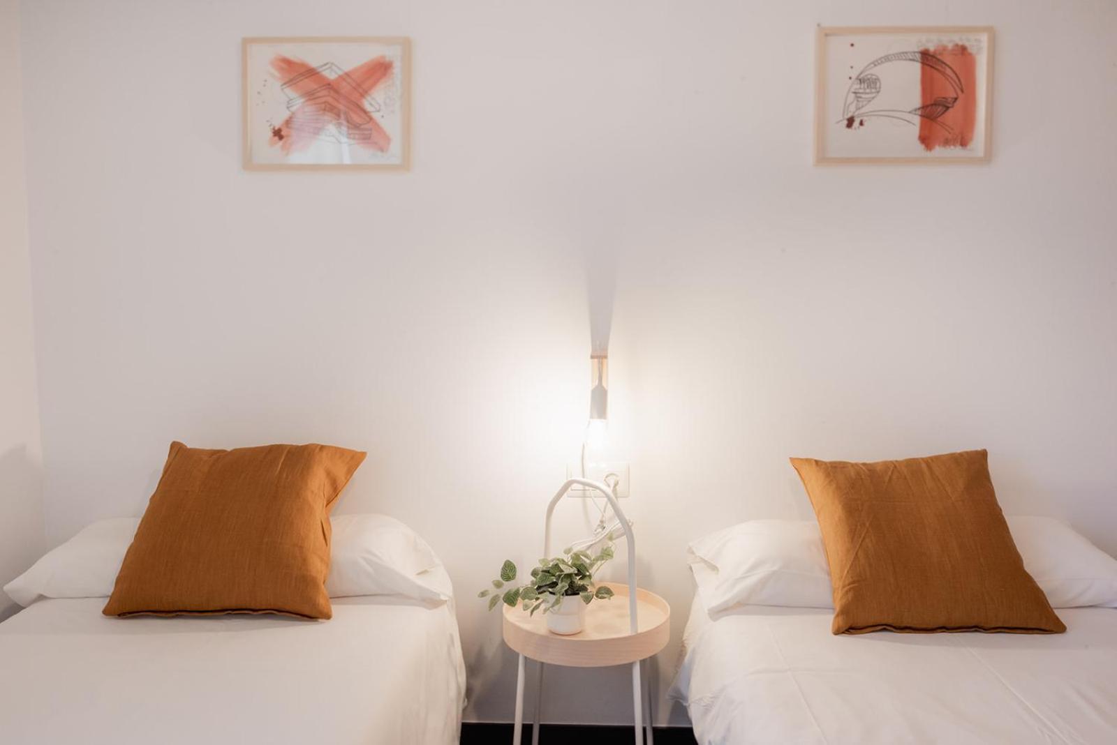 Apartamentos Fv Flats Valencia - San Felipe Neri Rum bild